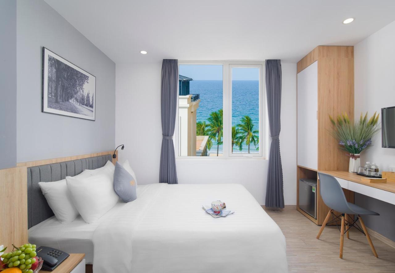 Davue Hotel By Thg Da Nang Bagian luar foto